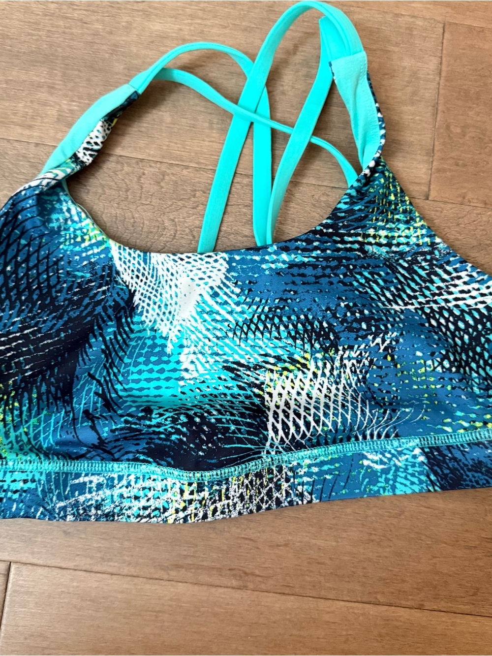Lululemon Seawheeze Energy Bra Size 8
